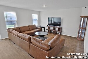 906 Andean Emerald in San Antonio, TX - Building Photo - Building Photo