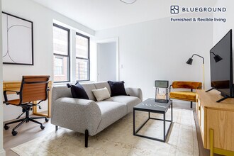 915 West End Ave in New York, NY - Building Photo - Building Photo