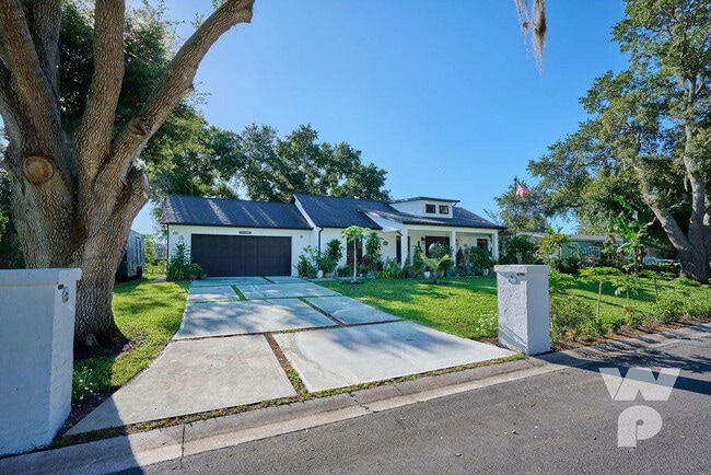 property at 441 Spoonbill Ct