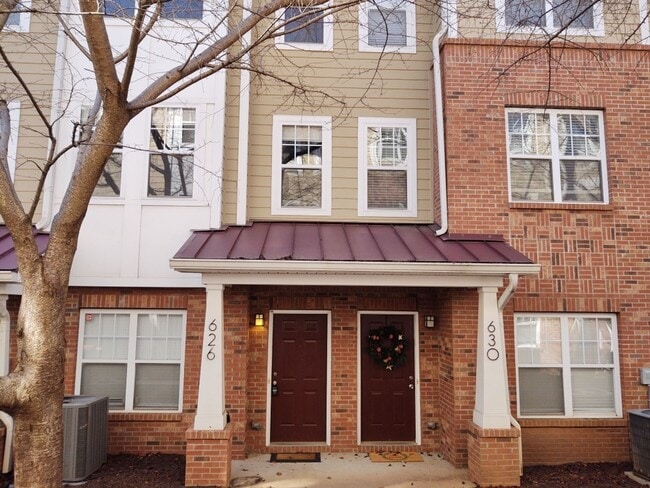 property at 626 Raya Ct