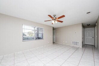 1410 Orchid Ln in Kissimmee, FL - Building Photo - Building Photo