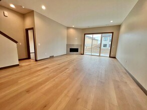 2226 N Hacksaw Trl in Sioux Falls, SD - Building Photo - Building Photo