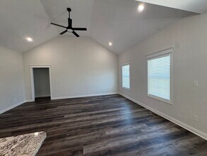 986 County House Ln in Bowling Green, KY - Building Photo - Building Photo