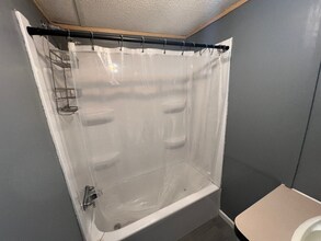 106 Linda Lee Ct in Houma, LA - Building Photo - Building Photo