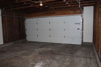 3583 SE Daren Dr in Hillsboro, OR - Building Photo - Building Photo