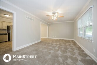 415 W Cambridge Rd in Belton, MO - Building Photo - Building Photo