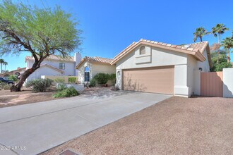 13246 S 34th Way in Phoenix, AZ - Building Photo - Building Photo