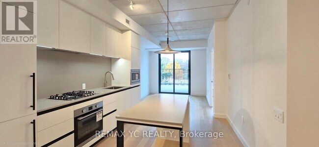 property at 1720 Bayview Ave