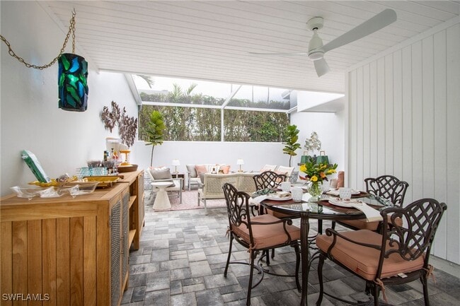 property at 359 2nd Ave N