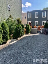 10-22-22 47th Ave in Queens, NY - Building Photo - Building Photo