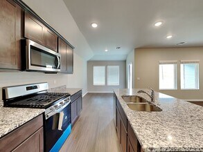 14001 The Brook Blvd in Piedmont, OK - Foto de edificio - Building Photo