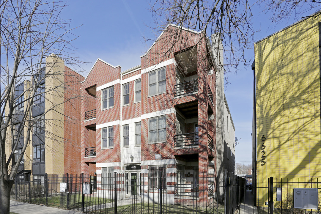 6621 S Ingleside Ave in Chicago, IL - Building Photo