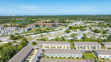 8 Bella Oaks Dr in Port Orange, FL - Building Photo - Building Photo