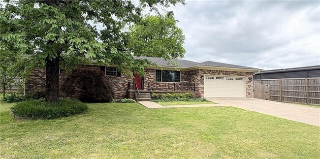 property at 3700 Dallas St