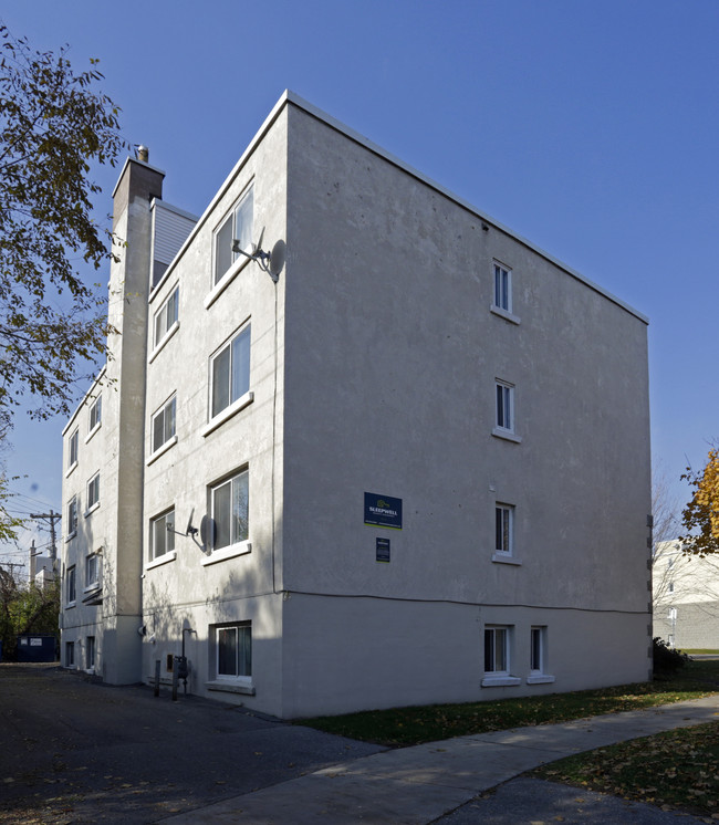 308 Blake Blvd in Ottawa, ON - Building Photo - Building Photo