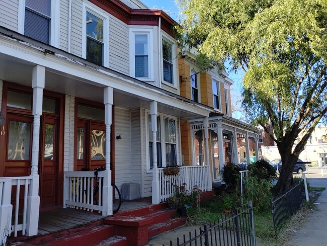property at 8 S Robinson St
