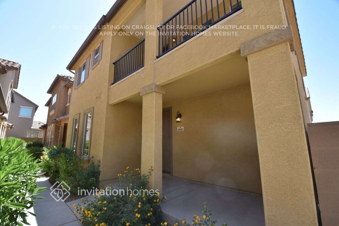 1405 S Moccasin Trail in Gilbert, AZ - Building Photo