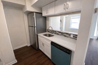 790 S 2nd St in Philadelphia, PA - Building Photo - Building Photo