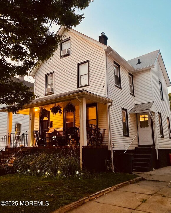 1139 Asbury Ave in Asbury Park, NJ - Building Photo