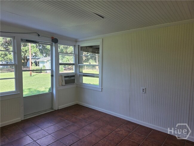 property at 807 Pound Rd