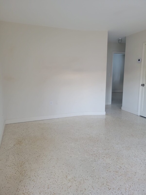 630 W 17th St in Hialeah, FL - Building Photo - Building Photo