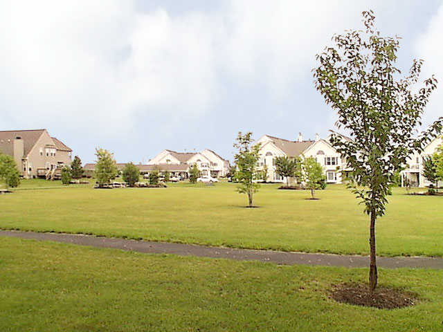 The Apartments at Olde Towne in Allentown, PA - Foto de edificio - Building Photo