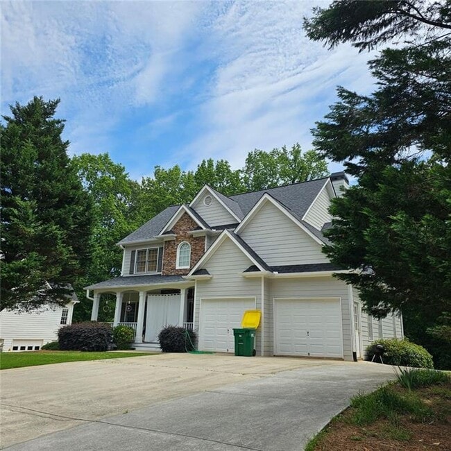 property at 557 Wisteria Dr