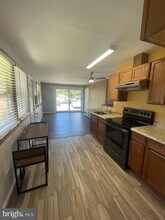 5527 Halwis St in Alexandria, VA - Building Photo - Building Photo