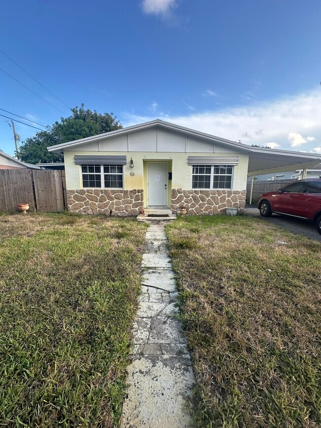 property at 1032 Park Cir W