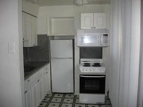 Park Villa Apartments in Philadelphia, PA - Foto de edificio - Building Photo