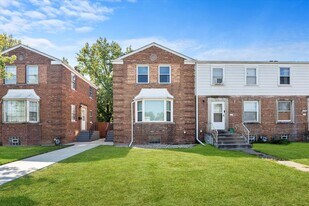 1380 Wentworth Ave in Calumet City, IL - Building Photo