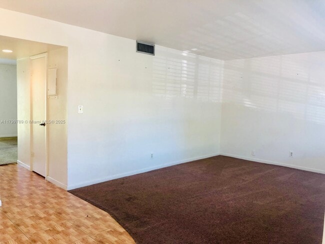 1805 SW 81st Ter in Davie, FL - Building Photo - Building Photo