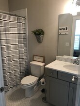 6117A California Ave in Nashville, TN - Building Photo - Building Photo