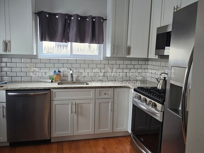 property at 323 Cross St