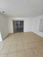 2101 Cascades Blvd-Unit -101 in Kissimmee, FL - Building Photo - Building Photo