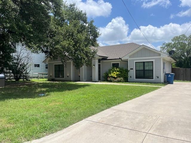 property at 947 W 6th Ave