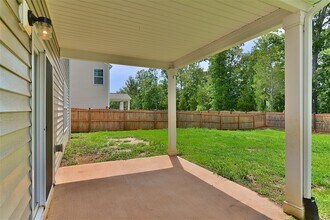 804 Sunseeker Dr in Chapin, SC - Building Photo - Building Photo