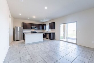 10962 W Whitton St in Marana, AZ - Building Photo - Building Photo