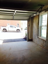 9726 Fields Rd in Gaithersburg, MD - Foto de edificio - Building Photo