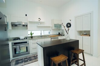 1820 Southmore Blvd in Houston, TX - Building Photo - Building Photo