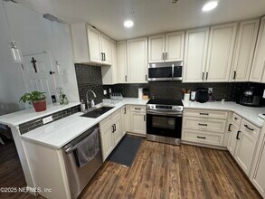 9556 Armelle Way in Jacksonville, FL - Building Photo - Building Photo