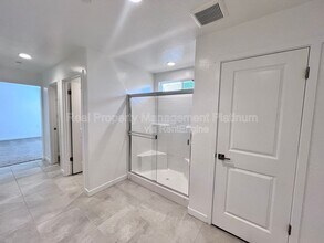 2891 E Tierra Dr in Fresno, CA - Building Photo - Building Photo