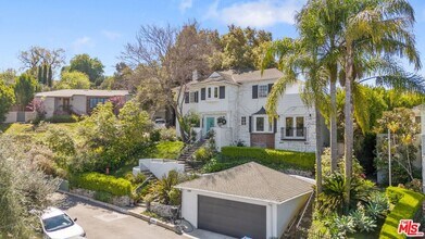 3388 Tareco Dr in Los Angeles, CA - Building Photo - Building Photo