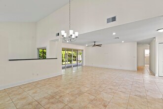4545 Brandywine Dr in Boca Raton, FL - Building Photo - Building Photo