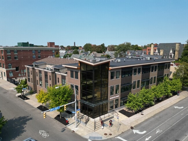 468 Delaware Ave, Unit 201