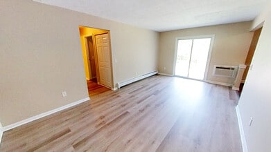 Stenwick Manor in Churchville, NY - Building Photo - Building Photo