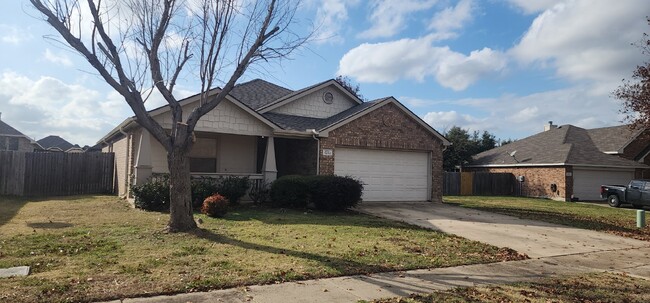 property at 1202 Concho Trail