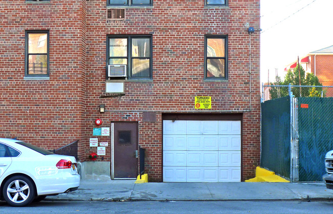 The Bradley in Brooklyn, NY - Foto de edificio - Building Photo