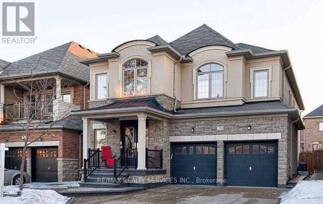 property at 29 Lampman Cres