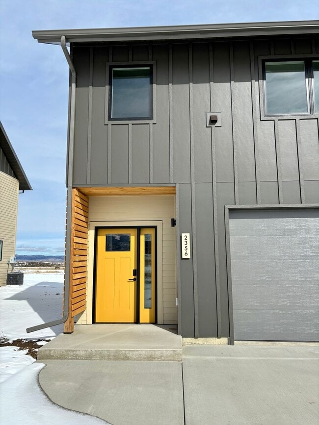 property at 2356 Shorthorn Ave